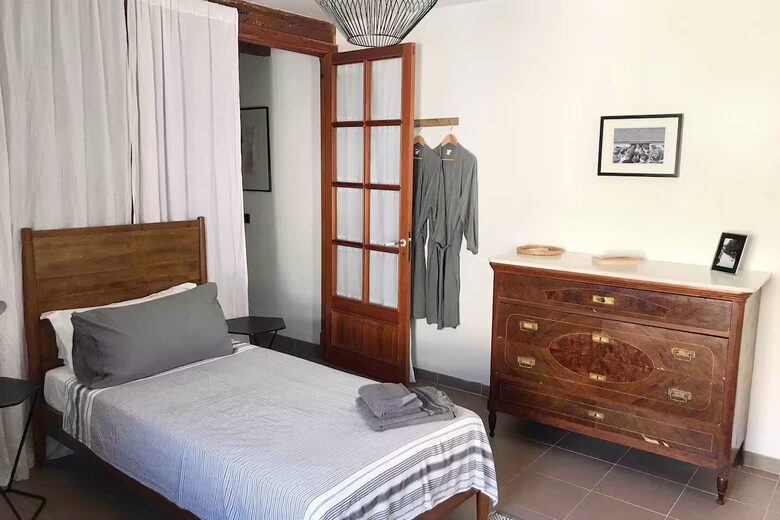 Sophisticated Serenity in the Heart of Mallorca - Caimari, Spain