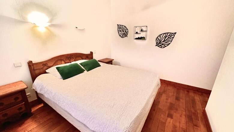 A Warm Welcome in the Champagne Countryside - Lignol-le-Château, France