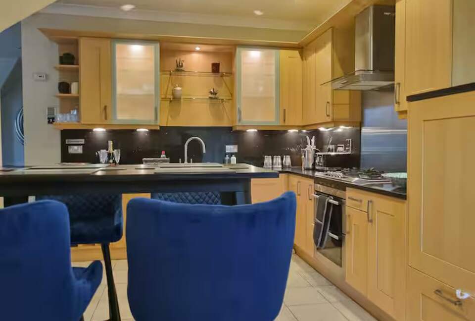 The Tower Penthouse at Dollarbeg Castle - Dollar, United Kingdom