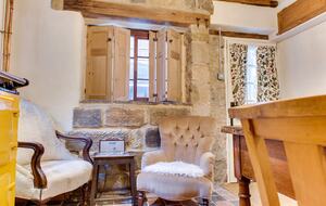 Charming Abbey-View Cottage - Whitby, United Kingdom