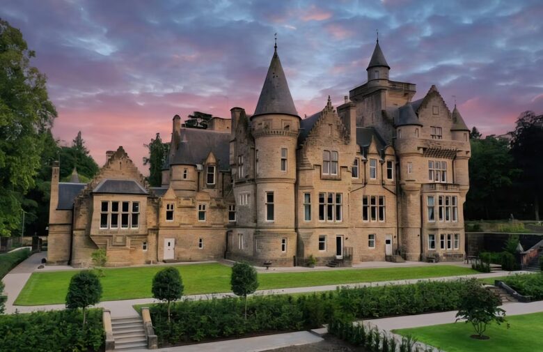 The Tower Penthouse at Dollarbeg Castle - Dollar, United Kingdom