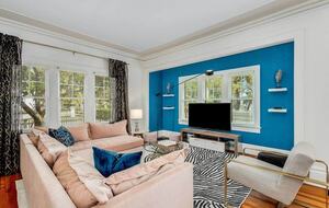 Historic Pool Compound One Block from Melbourne Arts District - Melbourne, Florida