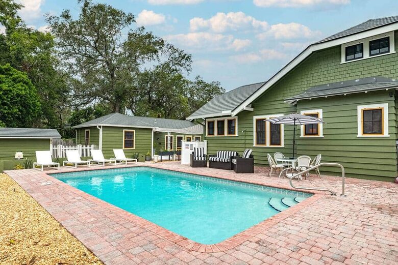 Historic Pool Compound One Block from Melbourne Arts District - Melbourne, Florida