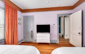 Historic Pool Compound One Block from Melbourne Arts District - Melbourne, Florida