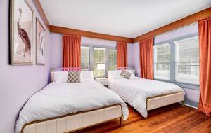 Historic Pool Compound One Block from Melbourne Arts District - Melbourne, Florida