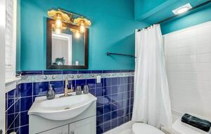 Historic Pool Compound One Block from Melbourne Arts District - Melbourne, Florida