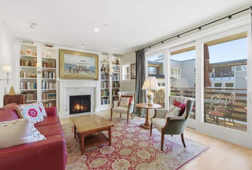 Bainbridge Island Elegant Condo near Ferry - Bainbridge Island, Washington