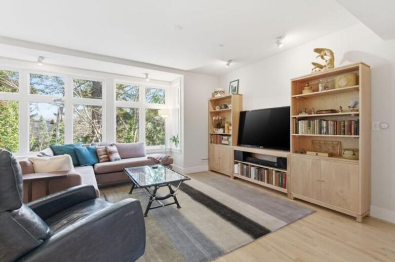 Bainbridge Island Elegant Condo near Ferry - Bainbridge Island, Washington