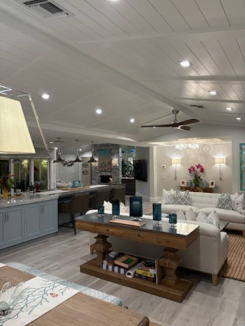 Canal-Side Pool Living Near Atlantic Avenue in Delray Beach - Delray Beach, Florida