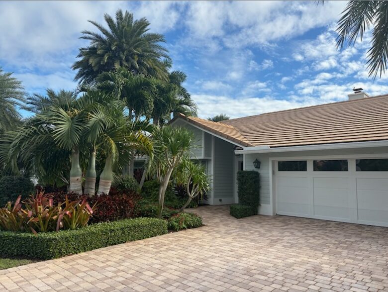 Canal-Side Pool Living Near Atlantic Avenue in Delray Beach - Delray Beach, Florida