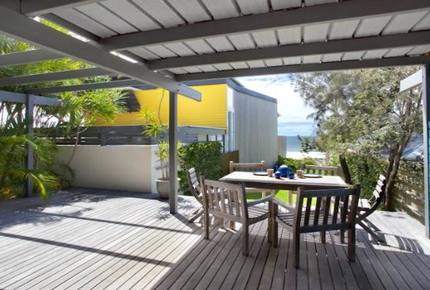 Stunning Beachfront House on Sunshine Beach - Sunshine Beach, Australia