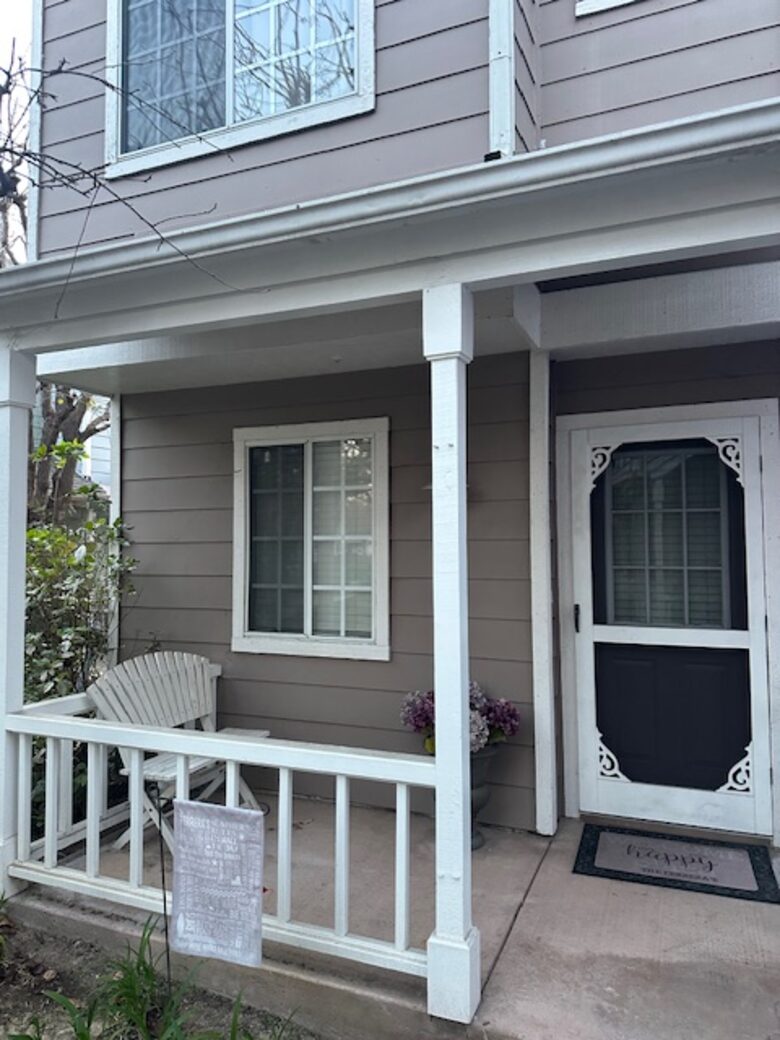 Charming Beach Town Home Near Shops & Shore - Carpinteria, California