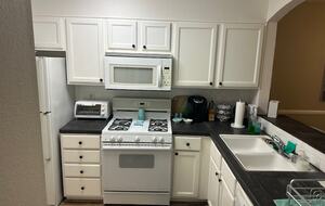 Charming Beach Town Home Near Shops & Shore - Carpinteria, California