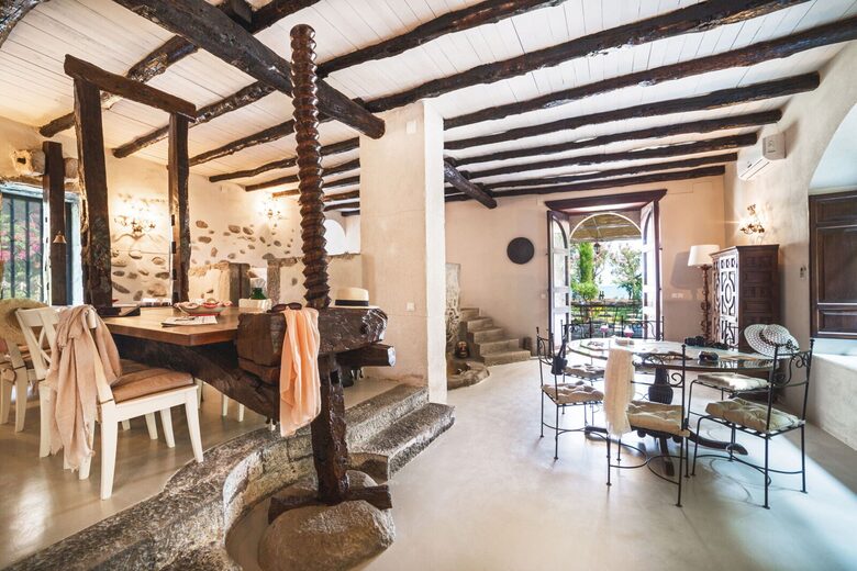 Villa Bellasia | A Premier Seaside Estate - Letojanni, Italy