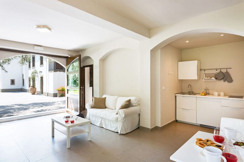 Villa Bellasia | A Premier Seaside Estate - Letojanni, Italy