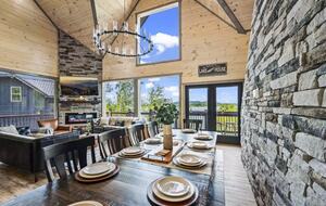 Smoky Mountain Lakeview Lodge | Indoor Pool & Private Dock - Sevierville, Tennessee