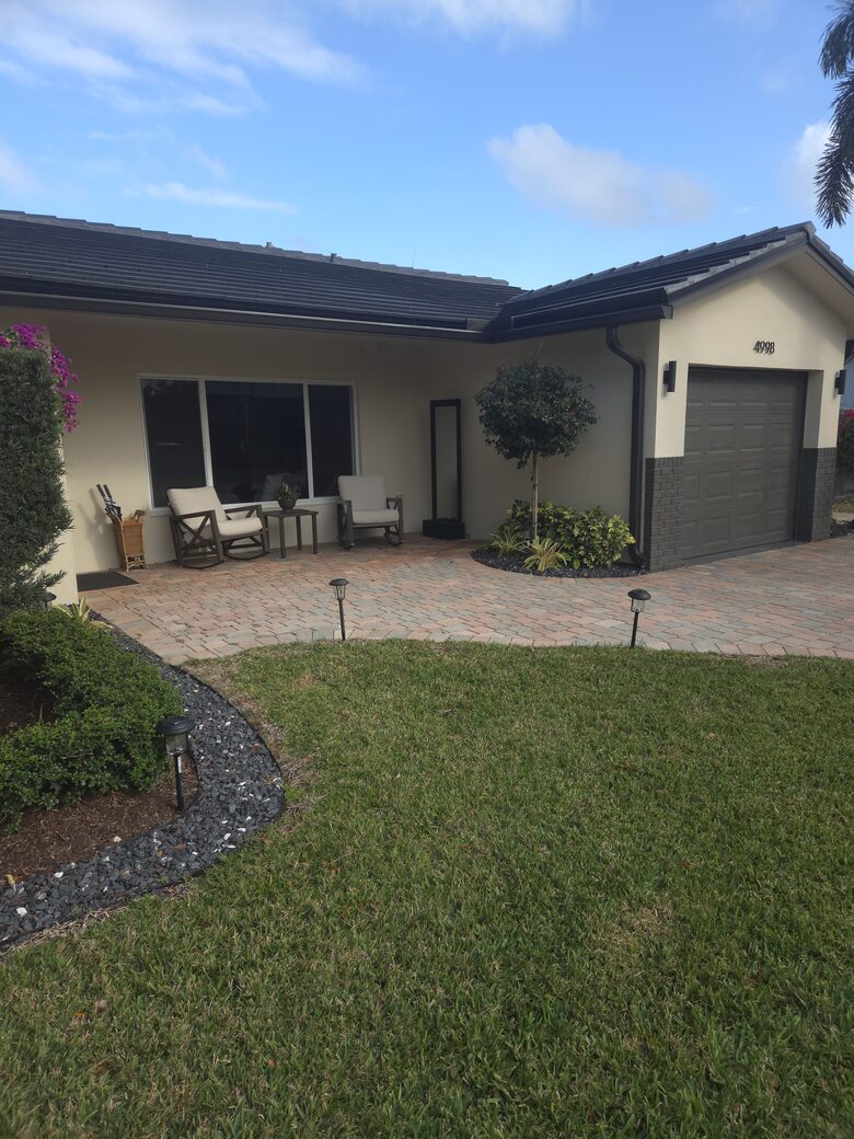 Bright & Airy Boca Retreat Near the Ocean - Boca Raton, Florida