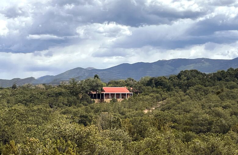 Secluded Santa Fe Retreat on Four Private Acres - Santa Fe, New Mexico