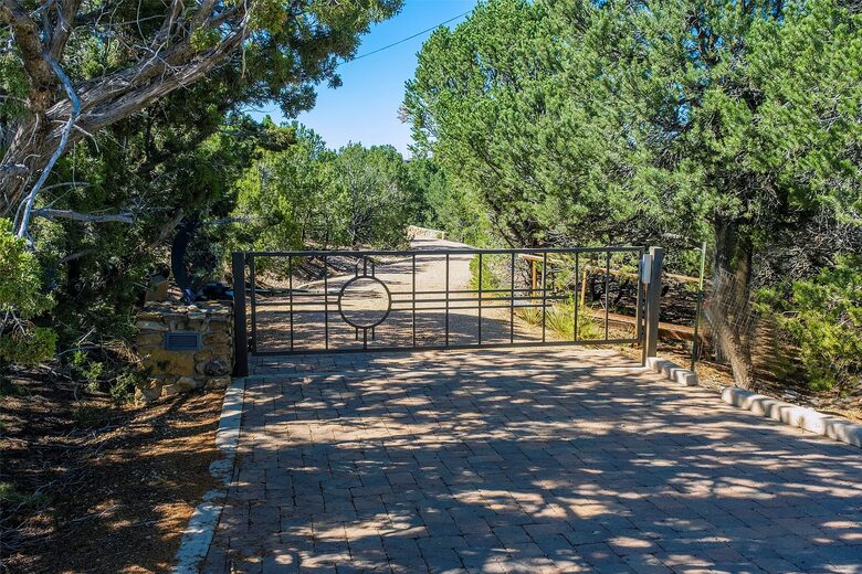 Secluded Santa Fe Retreat on Four Private Acres - Santa Fe, New Mexico