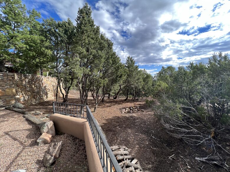 Secluded Santa Fe Retreat on Four Private Acres - Santa Fe, New Mexico