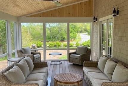 Classic Cape Retreat Near Sea Street Beach - East Dennis, Massachusetts