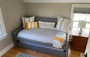 Classic Cape Retreat Near Sea Street Beach - East Dennis, Massachusetts