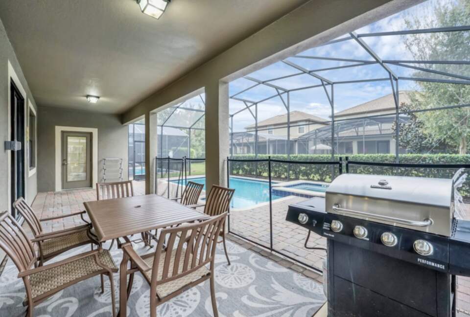 ChampionsGate Resort Luxury Pool Villa - Champions Gate, Florida