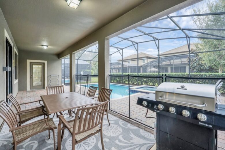 ChampionsGate Resort Luxury Pool Villa - Champions Gate, Florida