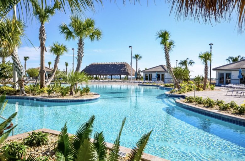 ChampionsGate Resort Luxury Pool Villa - Champions Gate, Florida