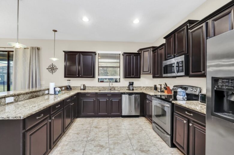 ChampionsGate Resort Luxury Pool Villa - Champions Gate, Florida