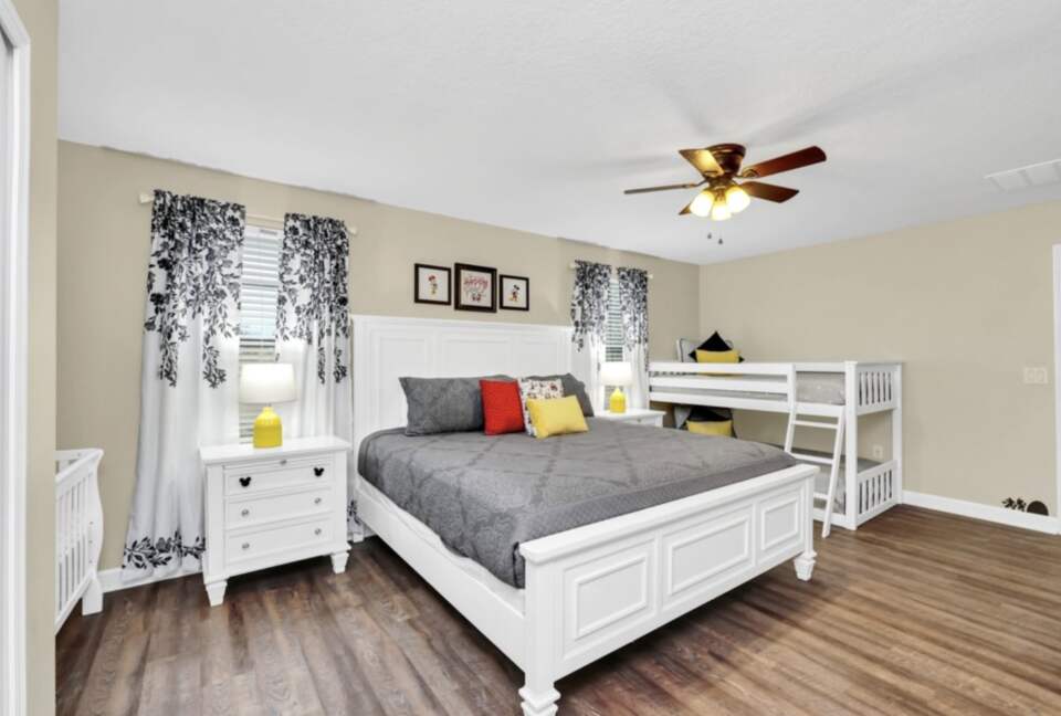 ChampionsGate Resort Luxury Pool Villa - Champions Gate, Florida