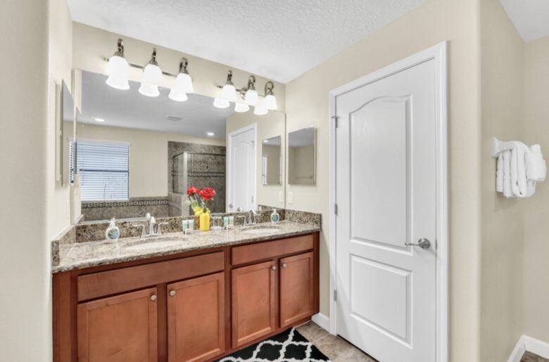 ChampionsGate Resort Luxury Pool Villa - Champions Gate, Florida