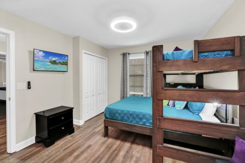 ChampionsGate Resort Luxury Pool Villa - Champions Gate, Florida