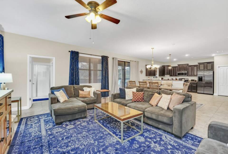 ChampionsGate Resort Luxury Pool Villa - Champions Gate, Florida