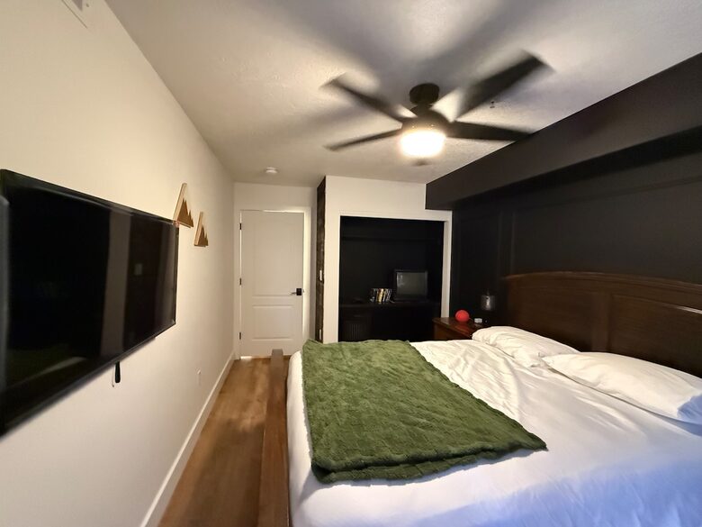 Walk to Deer Valley Gondola with Year Round Hot Tub and Resort Amenities - Heber, Utah