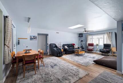 Del Mar Beach Retreat | Half Block to Sand - Del Mar, California