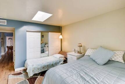 Del Mar Beach Retreat | Half Block to Sand - Del Mar, California