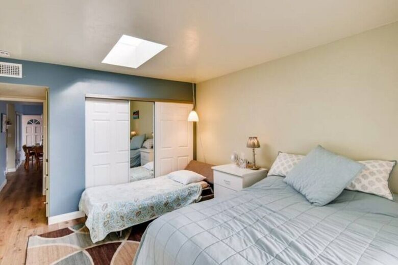 Del Mar Beach Retreat | Half Block to Sand - Del Mar, California