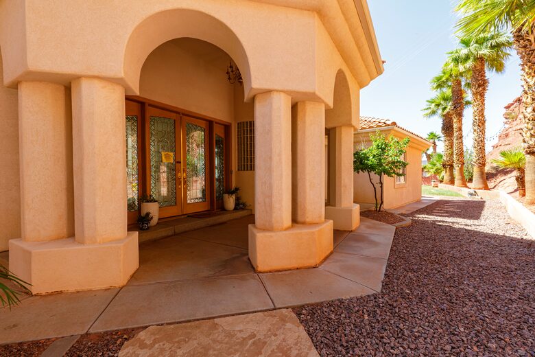 The Skyline Villa | Family Getaway Heaven - Saint George, Utah