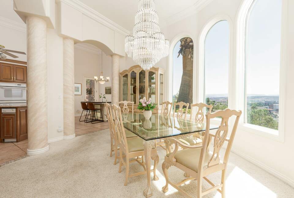 The Skyline Villa | Family Getaway Heaven - Saint George, Utah