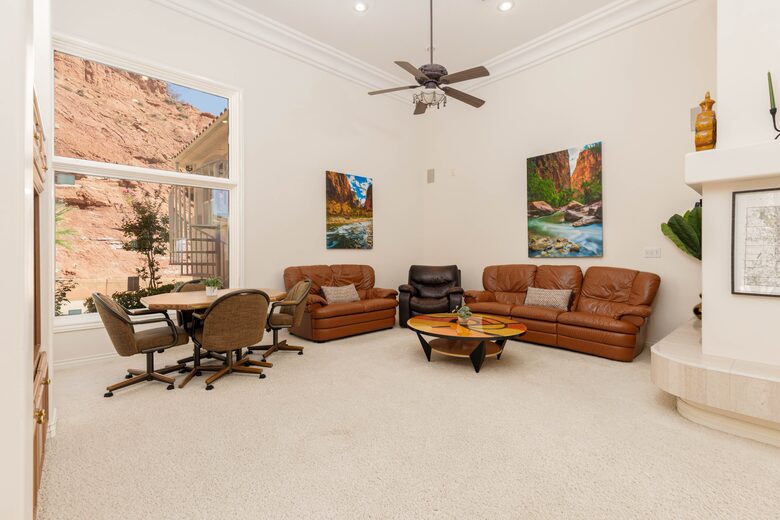 The Skyline Villa | Family Getaway Heaven - Saint George, Utah