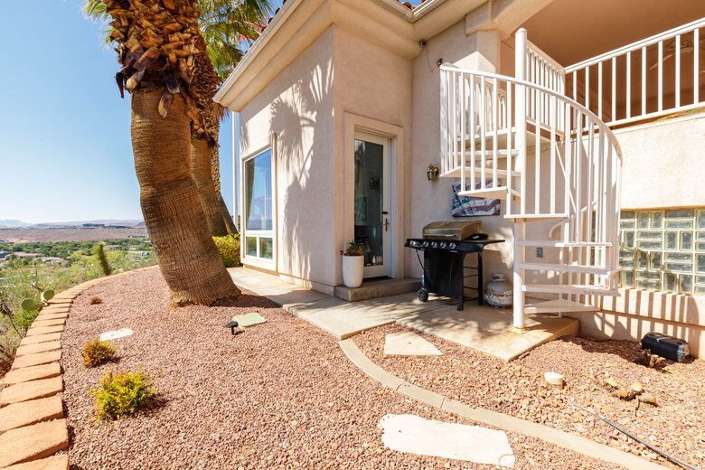 The Skyline Villa | Family Getaway Heaven - Saint George, Utah