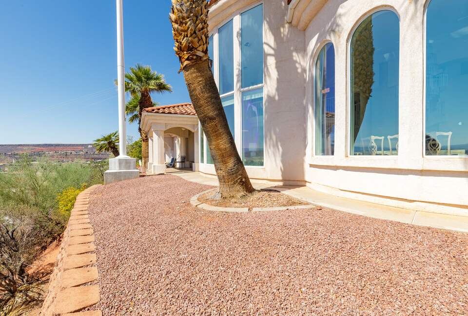 The Skyline Villa | Family Getaway Heaven - Saint George, Utah