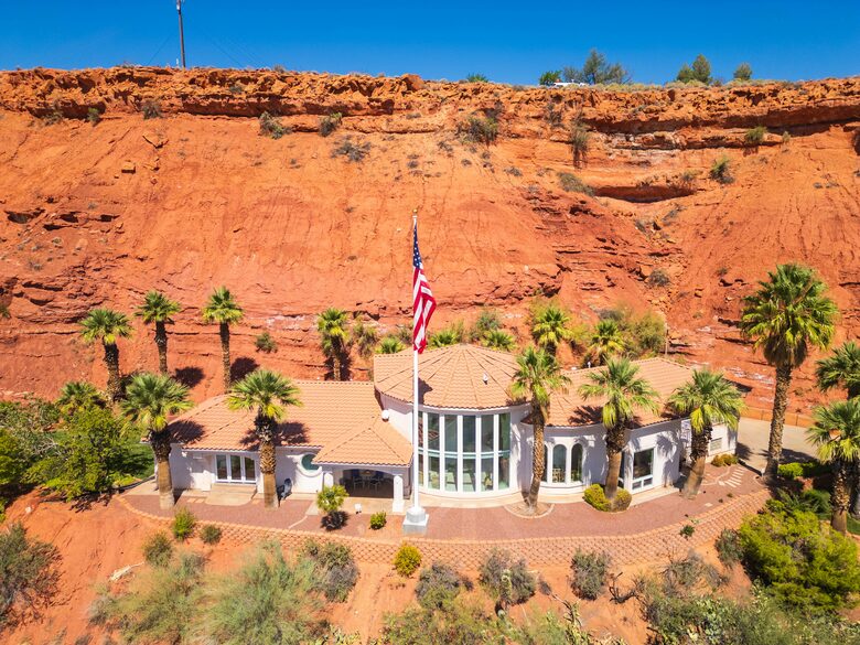 The Skyline Villa | Family Getaway Heaven - Saint George, Utah