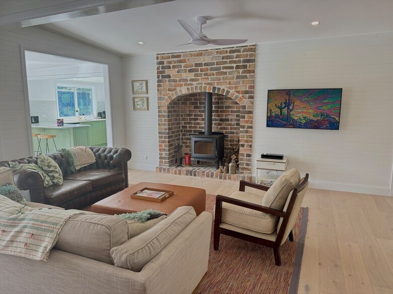 Hunter Valley Farmhouse Escape on 80 Acres - Congewai, Australia