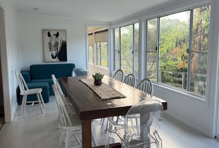 Hunter Valley Farmhouse Escape on 80 Acres - Congewai, Australia