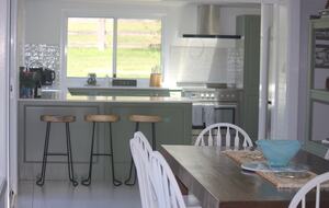 Hunter Valley Farmhouse Escape on 80 Acres - Congewai, Australia