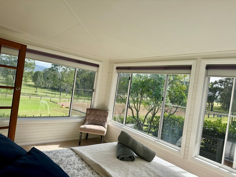 Hunter Valley Farmhouse Escape on 80 Acres - Congewai, Australia