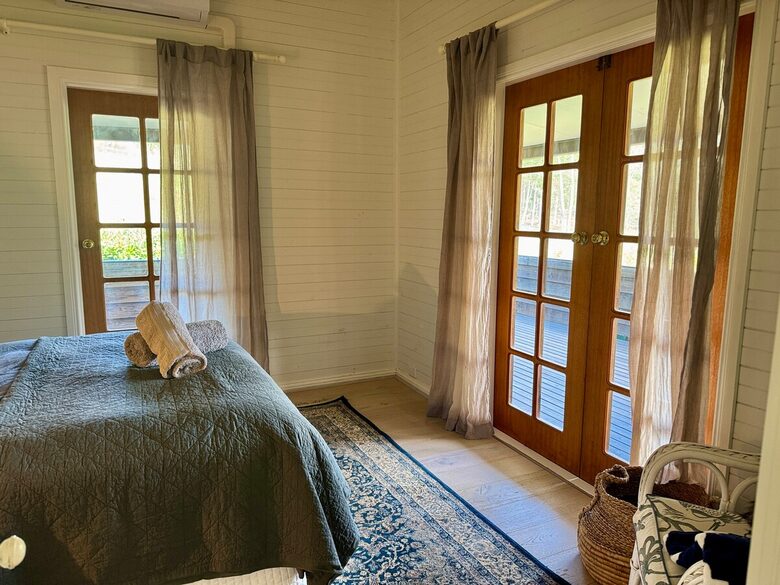 Hunter Valley Farmhouse Escape on 80 Acres - Congewai, Australia