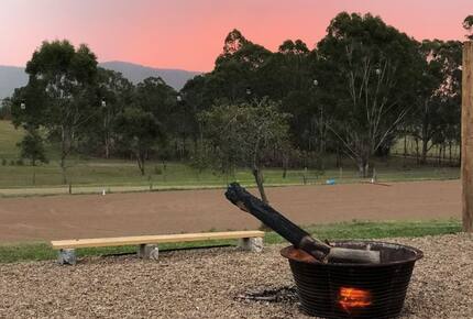 Hunter Valley Farmhouse Escape on 80 Acres - Congewai, Australia